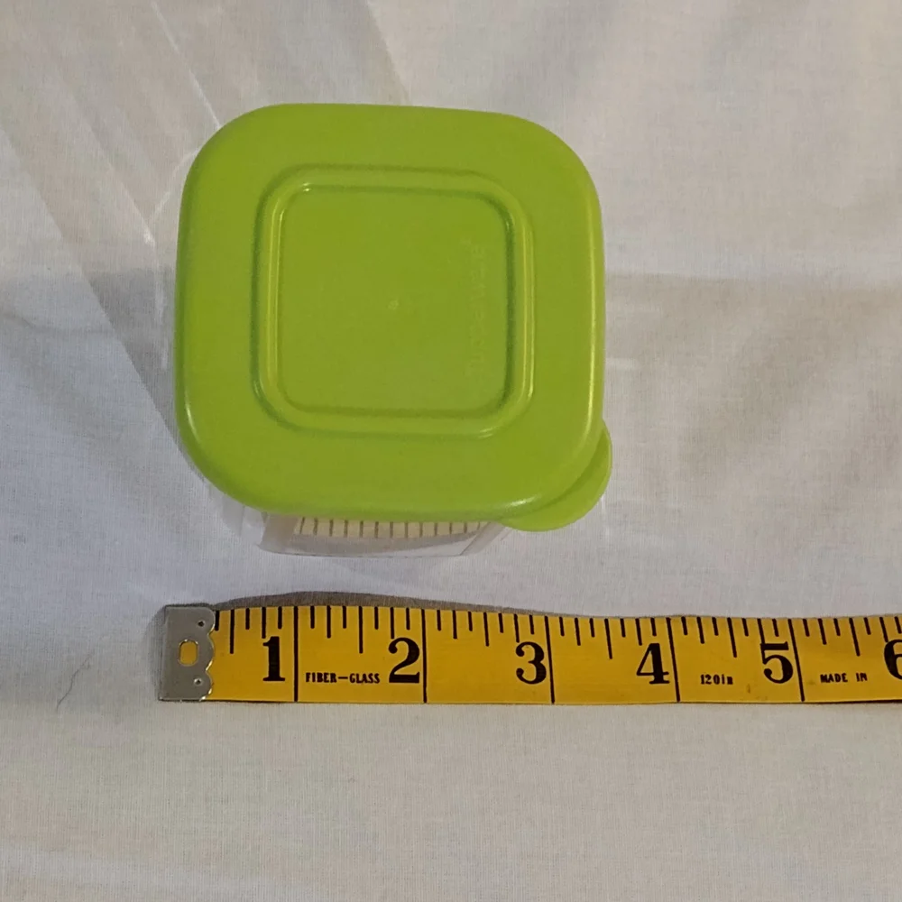 Tupperware Pastel Lid Storage Set - Picture 8 of 16